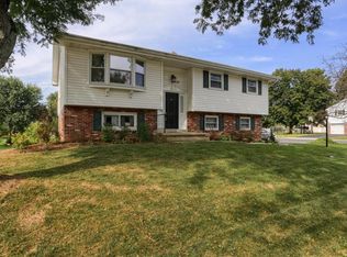 2148 Brockton Rd, Lancaster, PA 17601