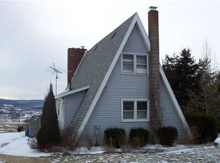 367 Sagendorf Corners Rd, Howes Cave, NY 12092