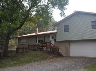 1334 River Rd, Morgantown, WV 26501