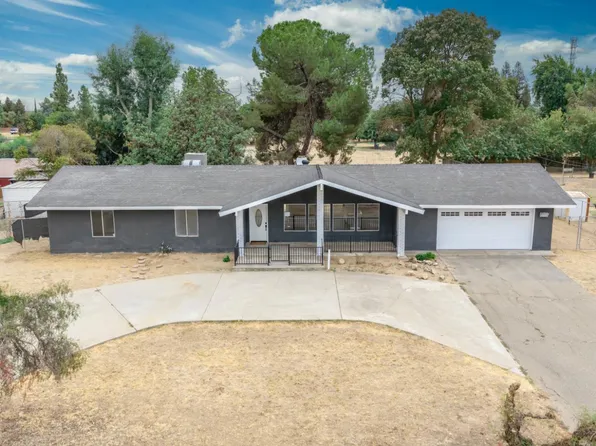 36080 Montrose Pl, Madera, CA 93636