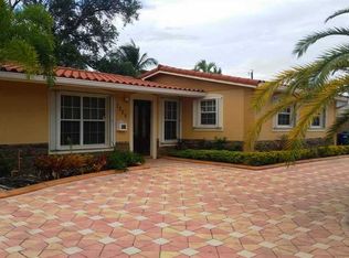 7255 NW 169th Ter, Hialeah, FL 33015