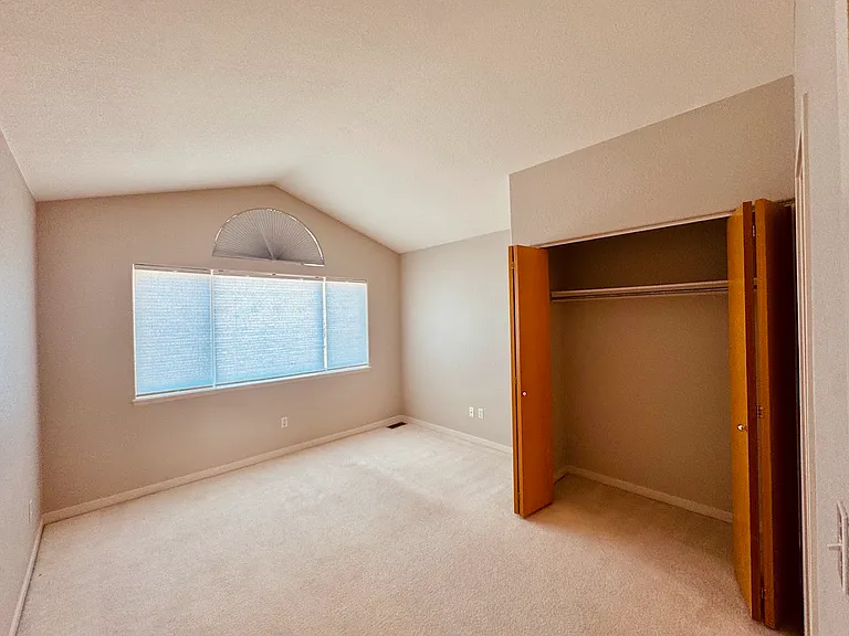 654 Ridgeview Dr — Photo 15