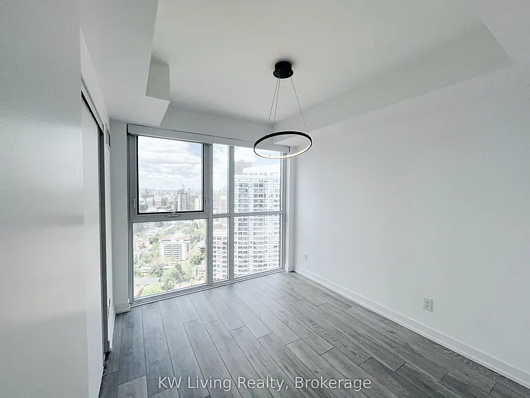 159 Wellesley St E #3309 — Photo 9