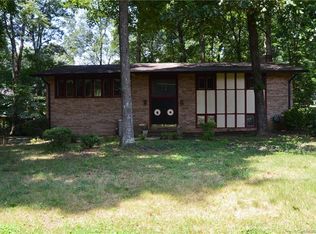 412 E Glen Eagles Rd, Statesville, NC 28625