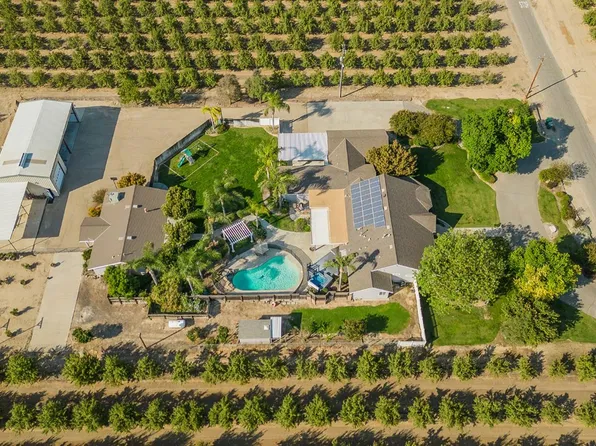 11635 S Amber Ave, Selma, CA 93662