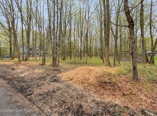 20B Acorn Ln, Kunkletown, PA 18058