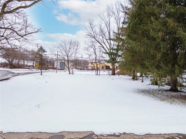 819 Plumb St, Darlington, PA 16115