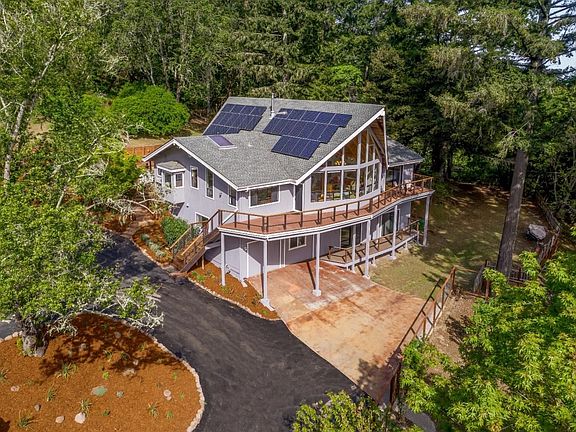 3rd image of 23259 Nikkie Ln