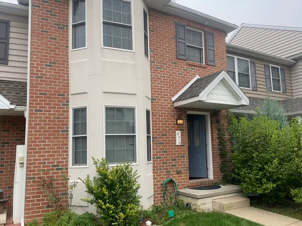 476 Balmer Rd, Lititz, PA 17543