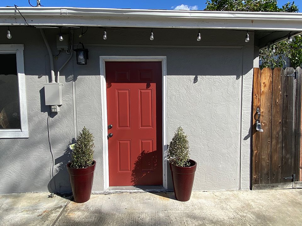 Entrance from driveway
