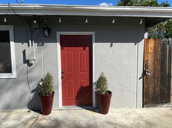 4814 Harrison St, Pleasanton, CA 94566