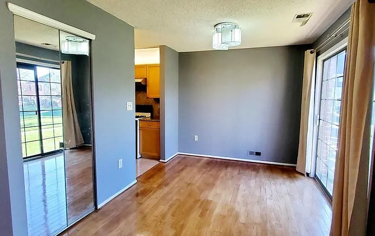 95 Oneill Ct — Photo 14