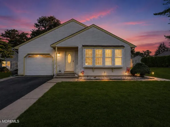 96 Sunset Road #60, Whiting, NJ 08759