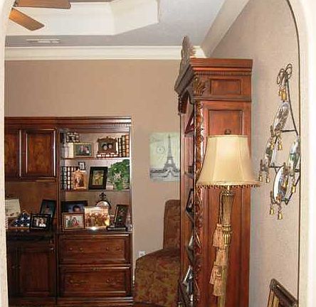 5th image of 506 Carter Ct