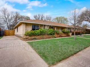 2925 Post Oak Dr, Euless, TX 76039