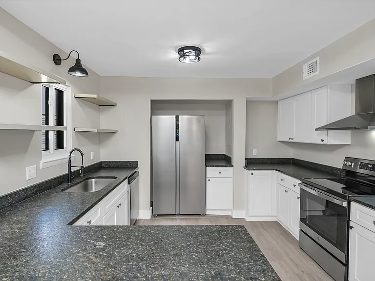 6905 Cleaton Rd #2 — Photo 175