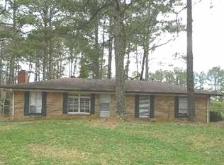 2875 Valley Brook Dr SW, Marietta, GA 30008