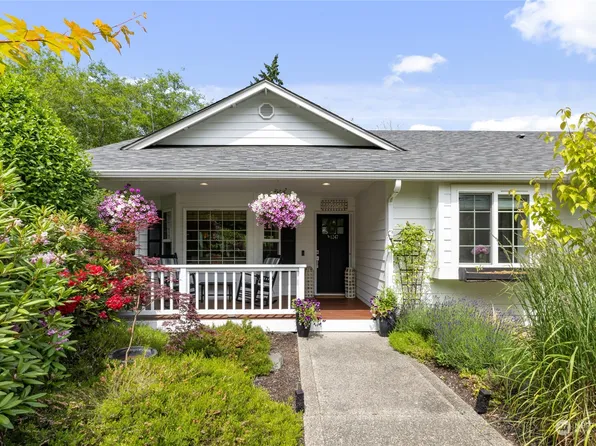 1247 SE Swofford Lane, Port Orchard, WA 98367