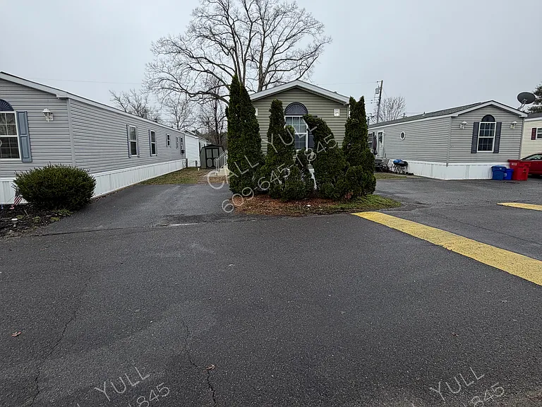 506 Franks Dr — Photo 10