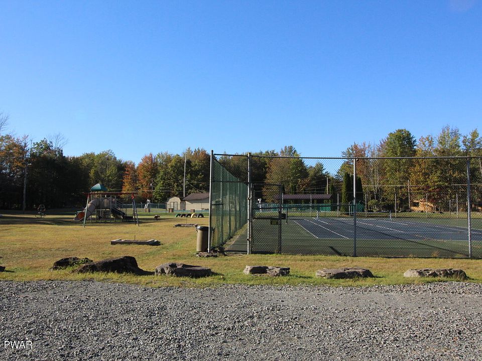 2nd image of 447 Chipmunk Ln