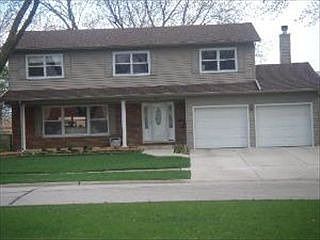 1st image of 226 W Tanglewood Dr