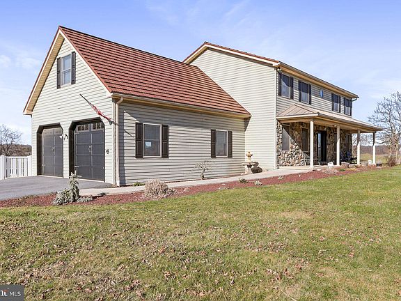 3rd image of 4225 Fletcher Dr