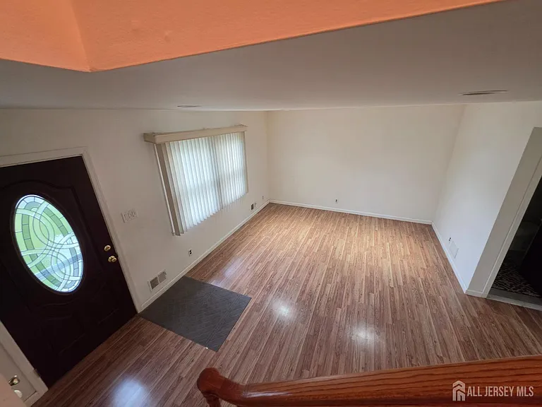 405 Frederick Ave — Photo 11