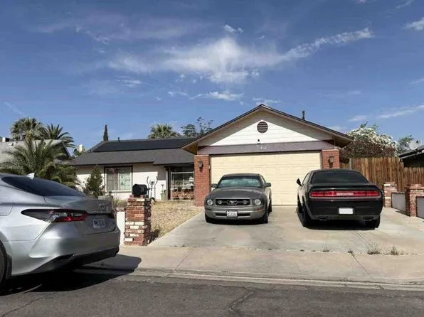 412 Fenoak Dr, Barstow, CA 92311