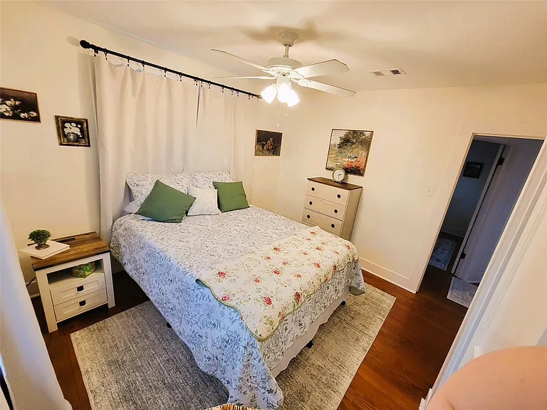 5011 Avenue Q #REAR — Photo 23