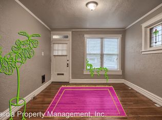 5067 Chippewa St #1F, Saint Louis, MO 63109