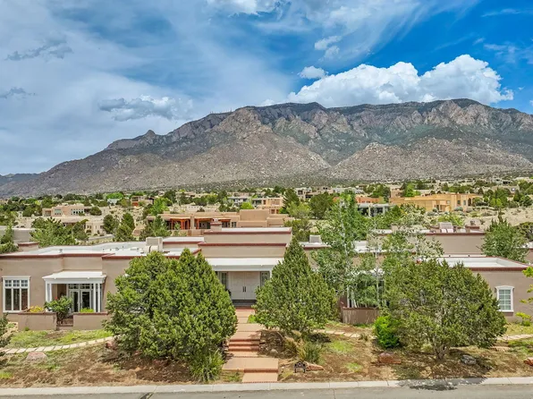 13401 Pino Canyon Pl NE, Albuquerque, NM 87111