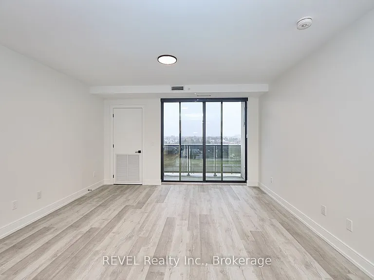 300 B 4th Ave #503 — Photo 4