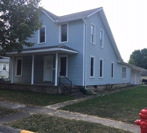 2nd image of 901 Spruce Ave