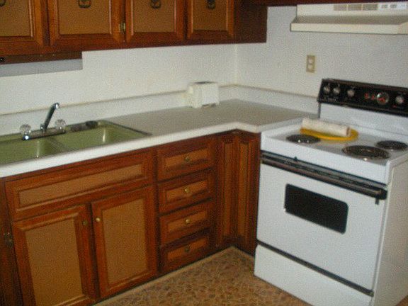 5th image of 1006 8th St
