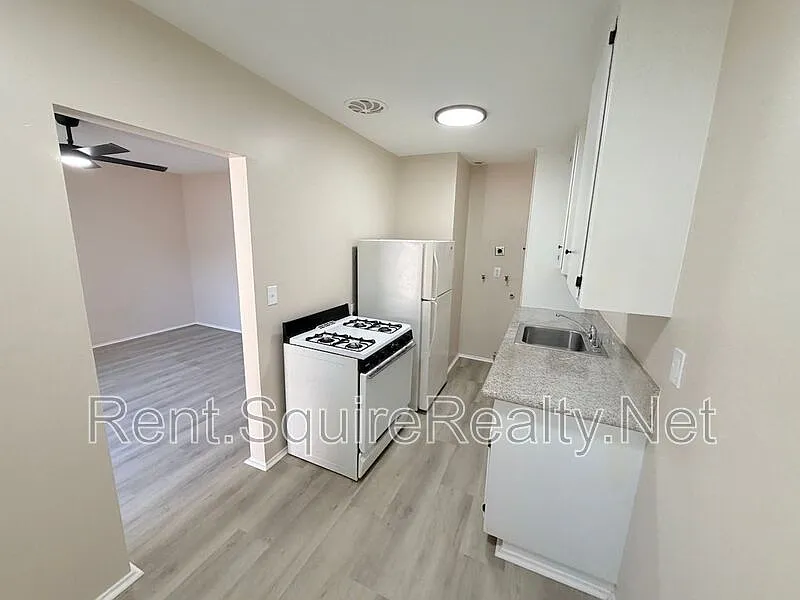 1 bed, 1.0 bath, $1,900 — Photo 4
