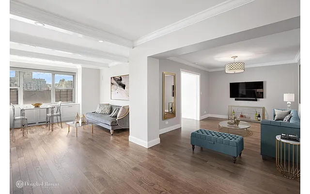 Sold by Douglas Elliman | media 10