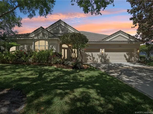 5718 SE Forest Glade Trl, Hobe Sound, FL 33455