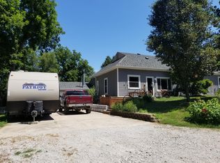 70440 656th Blvd, Falls City, NE 68355