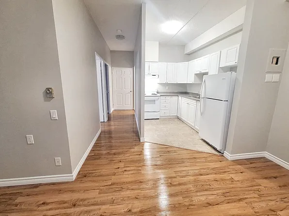 Albert Terrace Apartments - Choose your rent level - Call for Details - All utilities