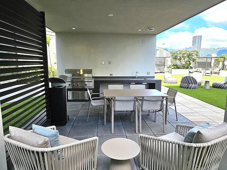 1388 Kapiolani Blvd #2004 — Photo 19