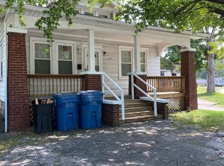 1207 Milton Rd, Alton, IL 62002