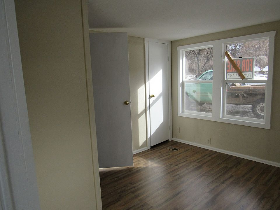 2nd image of 57704 Highway 330 Unit 15