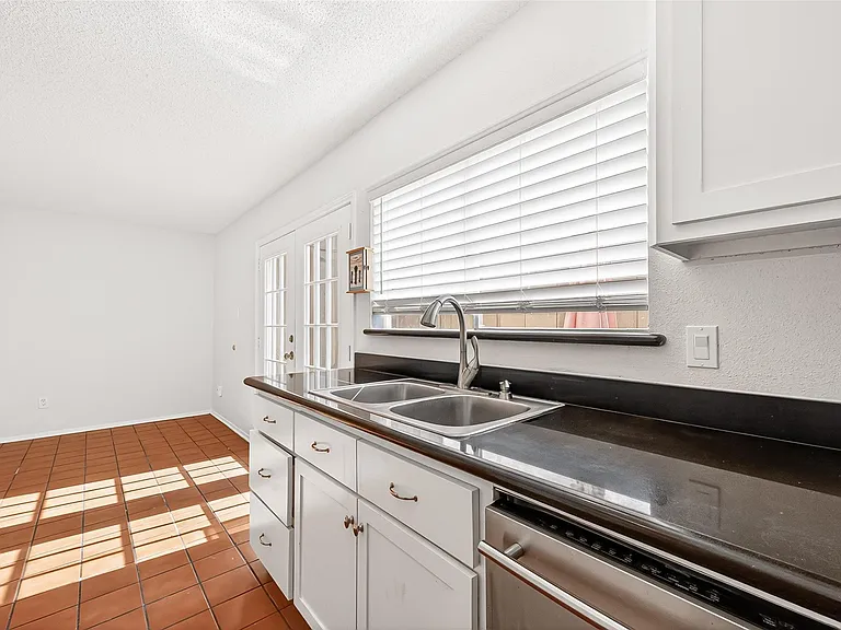 11677 Village Place Dr — Photo 19