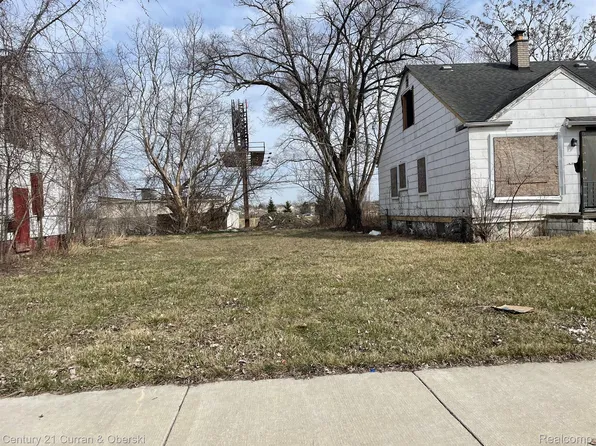 8278 Ashton Ave, Detroit, MI 48228