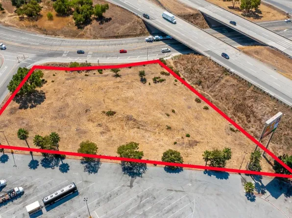 Travel Park Cir, Gilroy, CA 95020