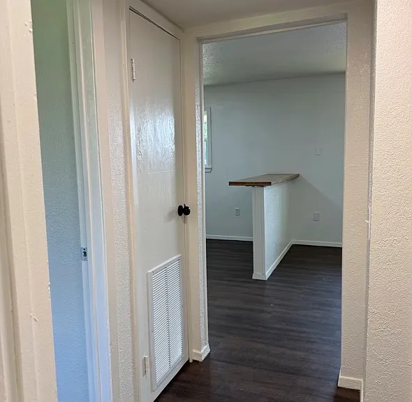 Unit Photo