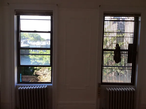 174 Prospect Park West image 6 of 14