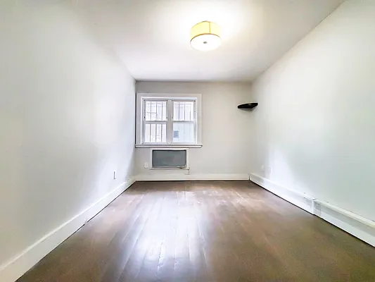 Rented by Rentall Group Inc | media 14