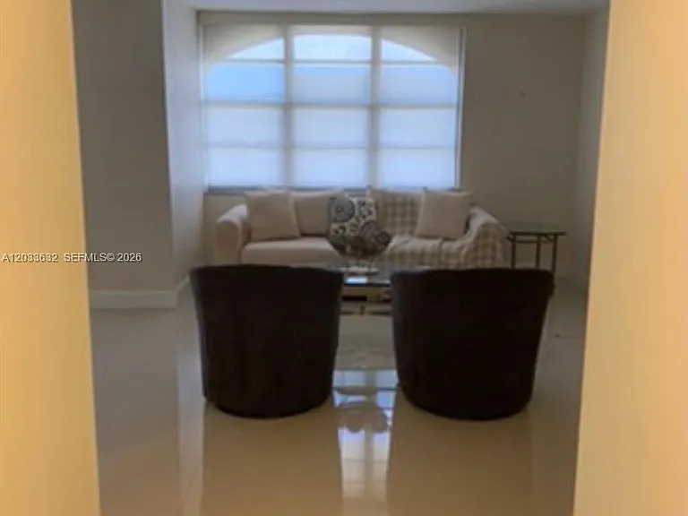 66 N Valencia Ave #Penthouse 2A — Photo 7
