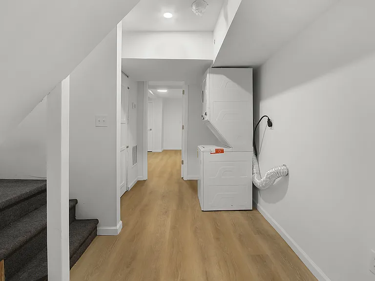 Downstairs Laundry & Hallway